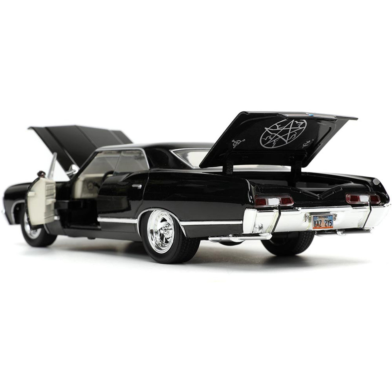 1967 Supernatural Chevy Impala SS w/Dean Winchester Figure 1:24 Scale Diecast Model Car by Jada Toys