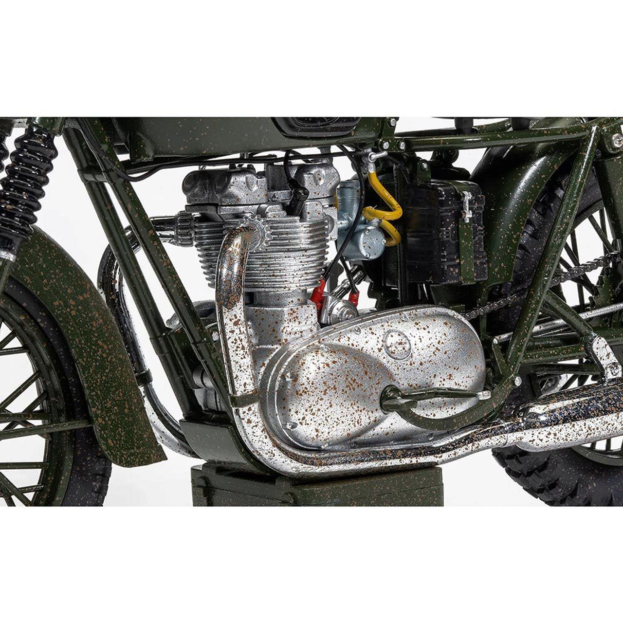 TRIUMPH TR6 TROPHY - Weathered - The Great Escape 1:12 Scale Diecast Model Motorcycle by Corgi