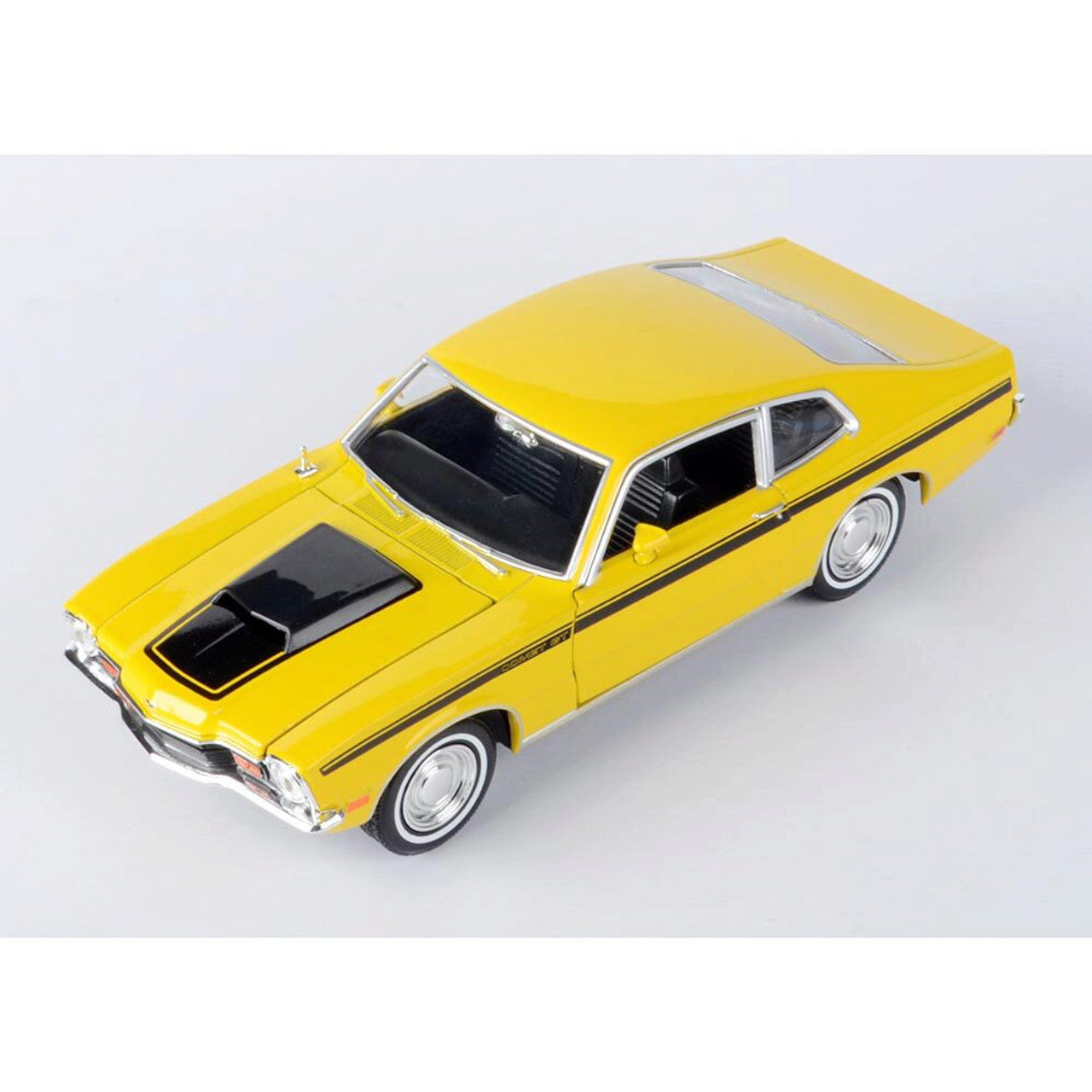 1971 Mercury Comet GT - Yellow 1:24 Scale Diecast Model Car by Motormax