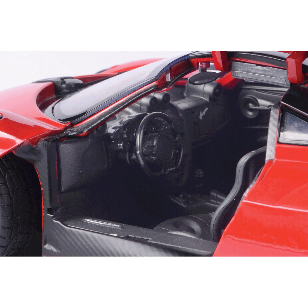 Pagani Huayra - 1:18 Red 1:18 Scale Diecast Model Car by Motormax