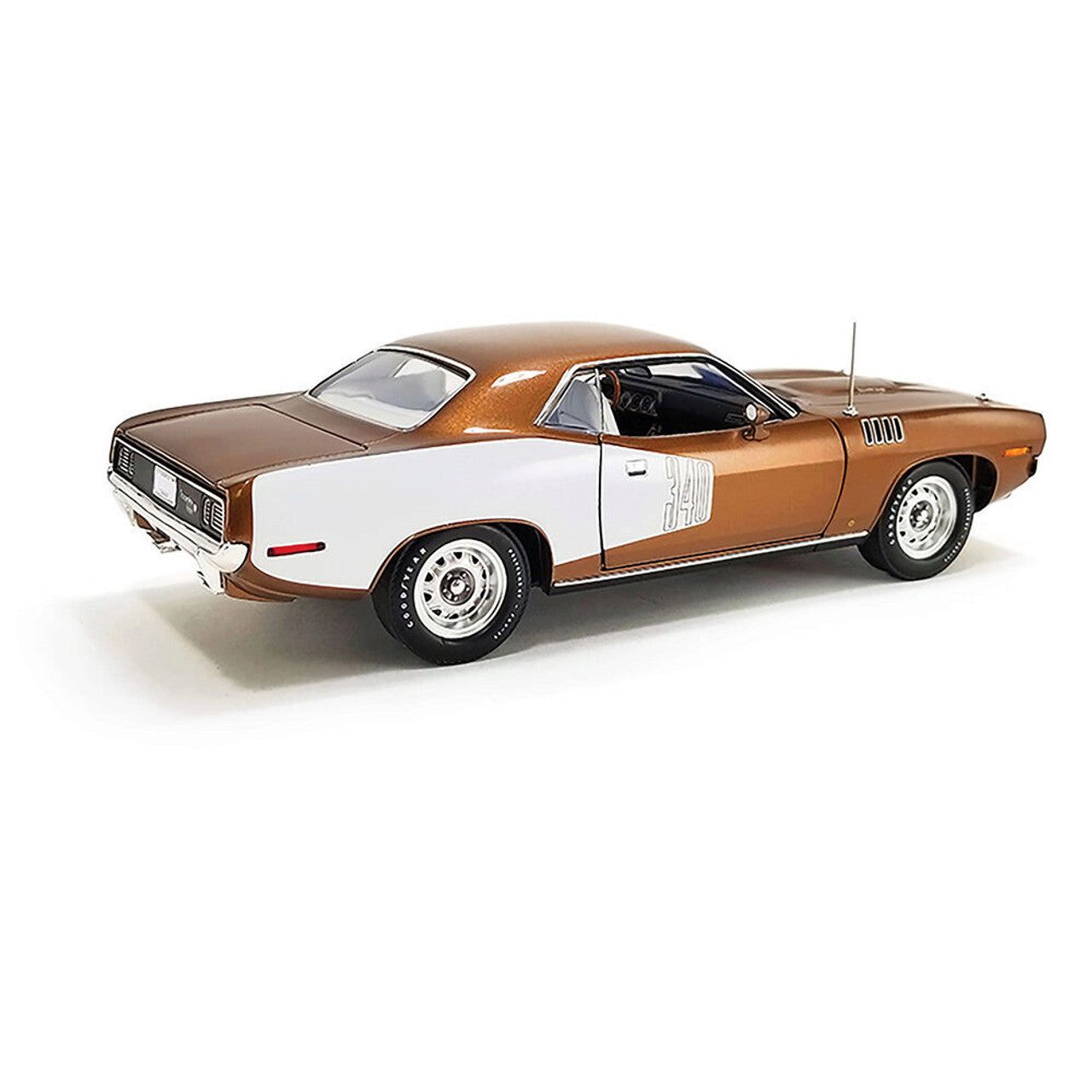 1971 Plymouth Cuda - Tahitian Walnut Metallic 1:18 Scale Diecast Model Car by Acme