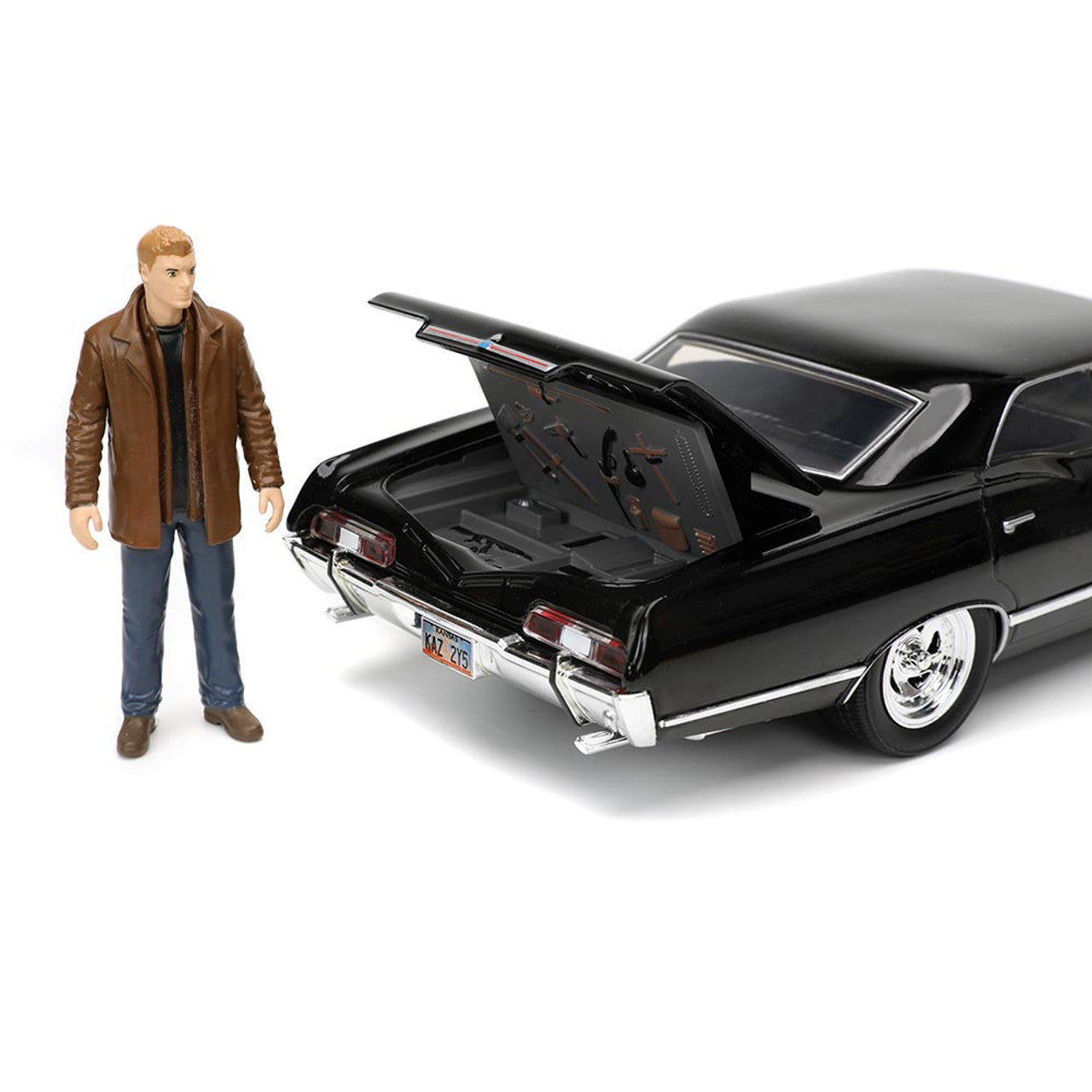 1967 Supernatural Chevy Impala SS w/Dean Winchester Figure 1:24 Scale Diecast Model Car by Jada Toys