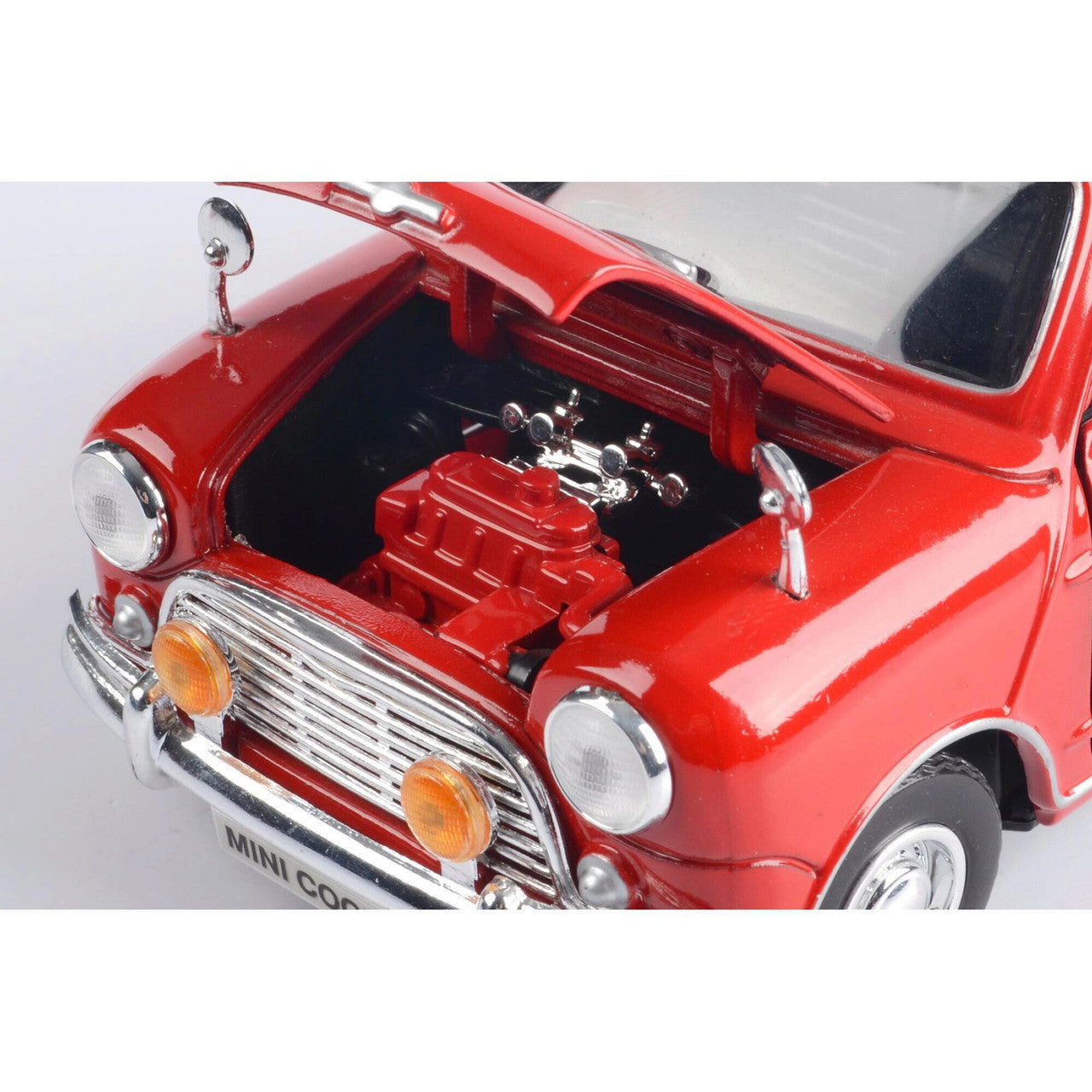 Vintage Mini Cooper 1:18 Scale Diecast Model Car by Motormax