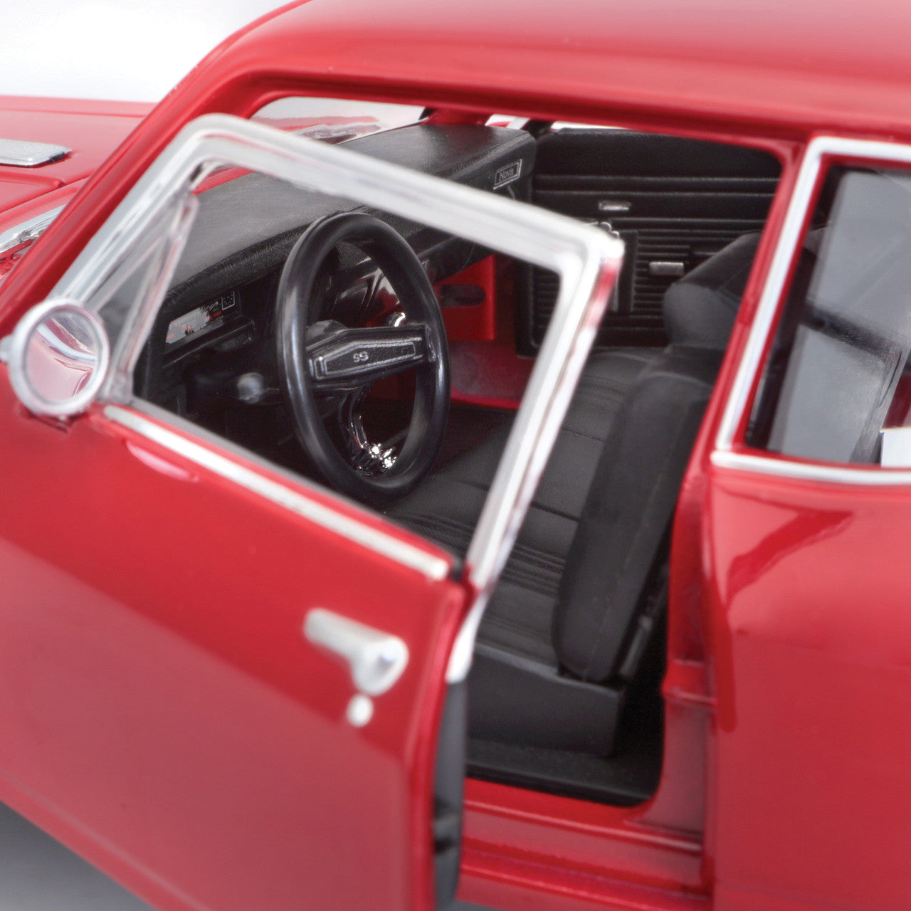 1970 Chevrolet Nova SS Coupe - Red 1:18 Scale Diecast Model Car by Maisto