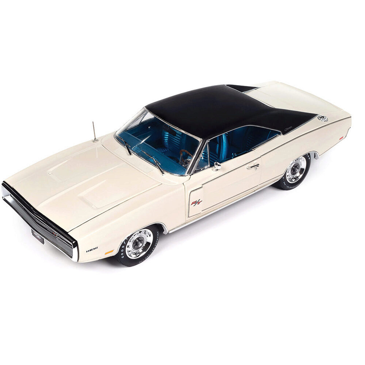 1970 Dodge Charger R/T MCACN - White 1:18 Scale Diecast Model Car by American Muscle - Ertl