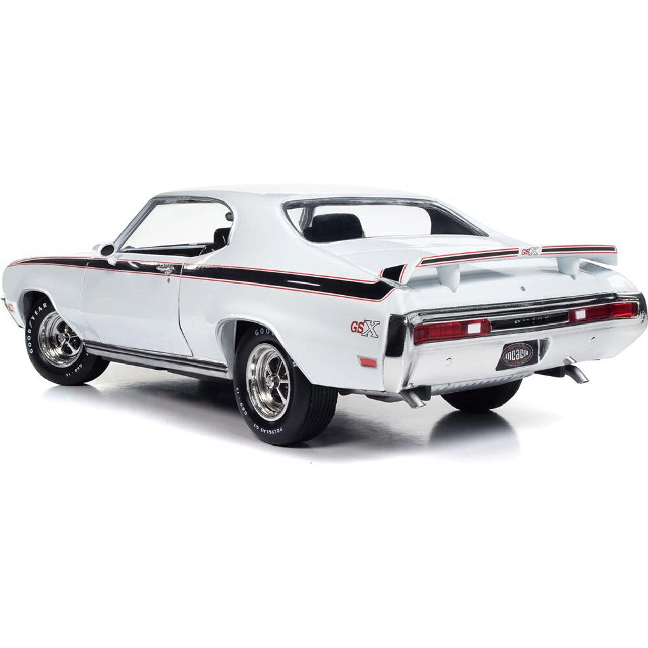 1970 Buick Hardtop GSX (MCACN) - Apollo White 1:18 Scale Diecast Model Car by American Muscle - Ertl