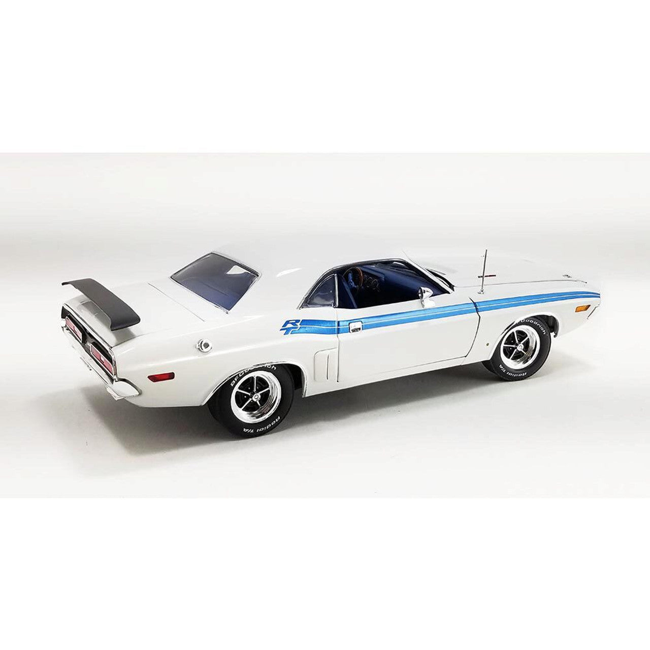 1971 Dodge Challenger R/T - Brite White with Blue 1:18 Scale Diecast Model Car by Acme