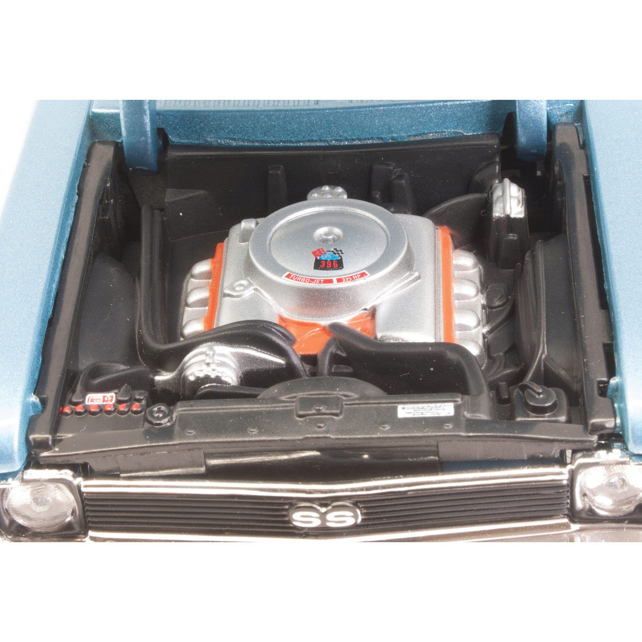 1970 Chevrolet Nova SS 1:24 Scale Diecast Model Car by Maisto