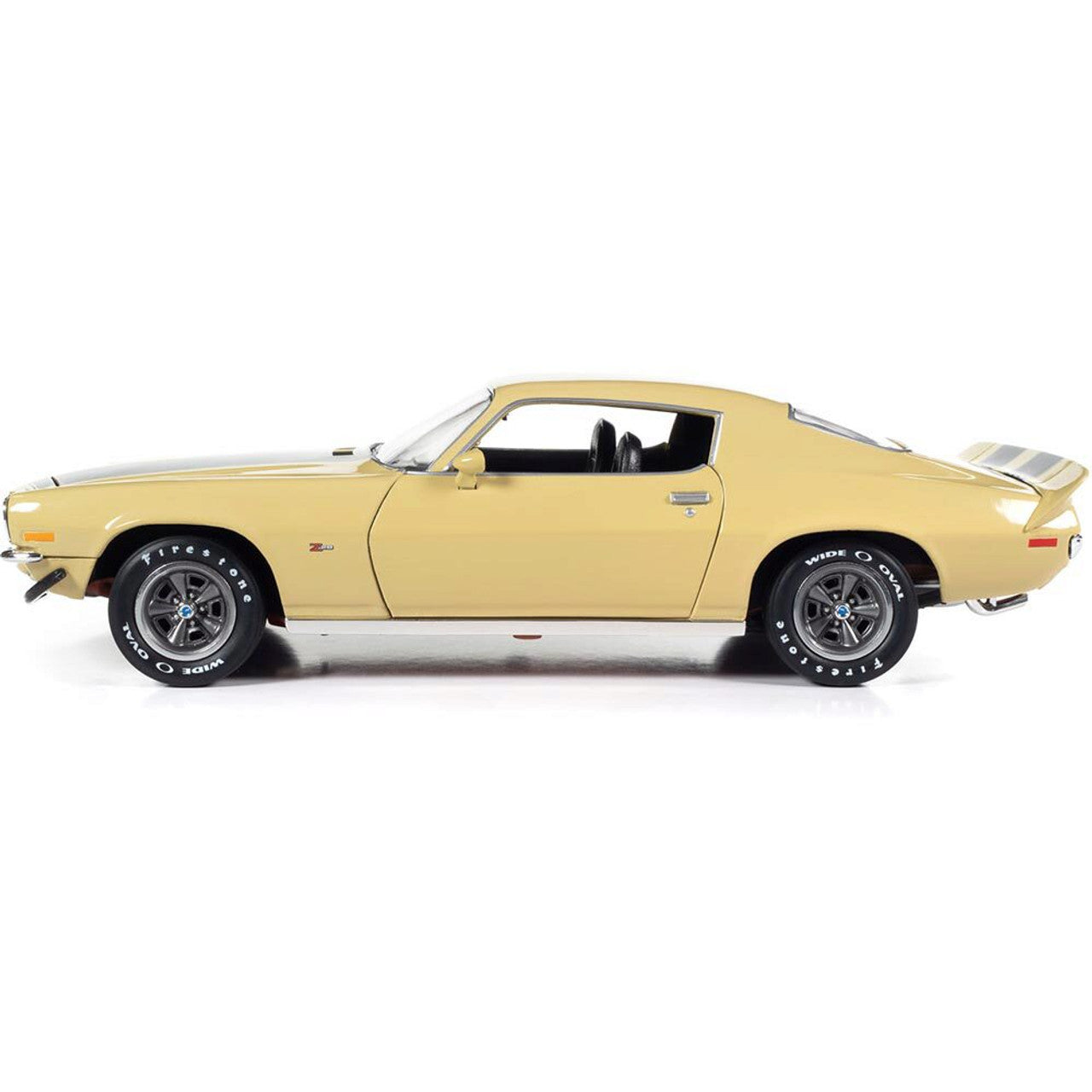 1972 Chevrolet Camaro Z/28 RS - Cream Yellow 1:18 Scale Diecast Model Car by American Muscle - Ertl