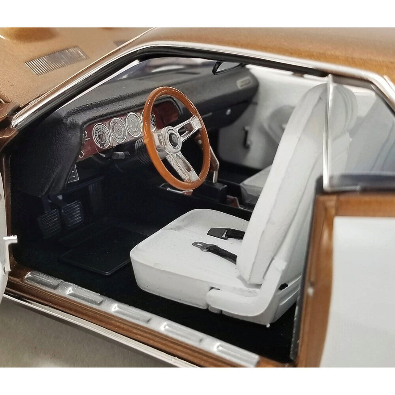 1971 Plymouth Cuda - Tahitian Walnut Metallic 1:18 Scale Diecast Model Car by Acme
