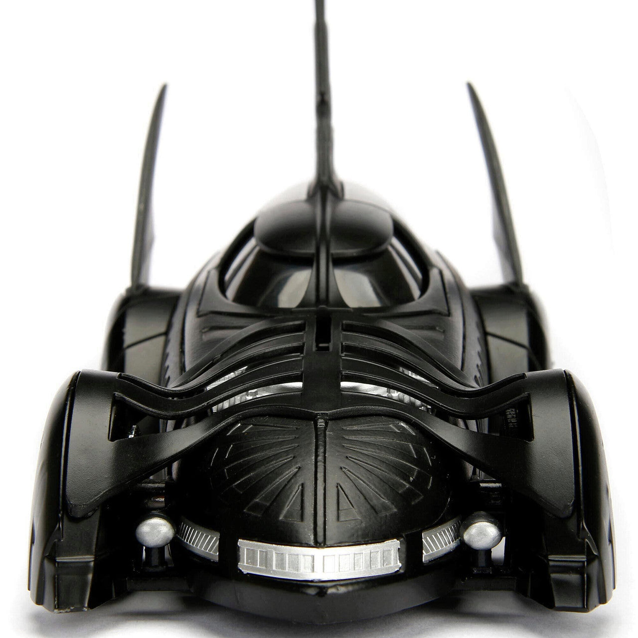 1995 Batman Forever Batmobile w/BATMAN 1:24 Scale Diecast Model Car by Jada Toys