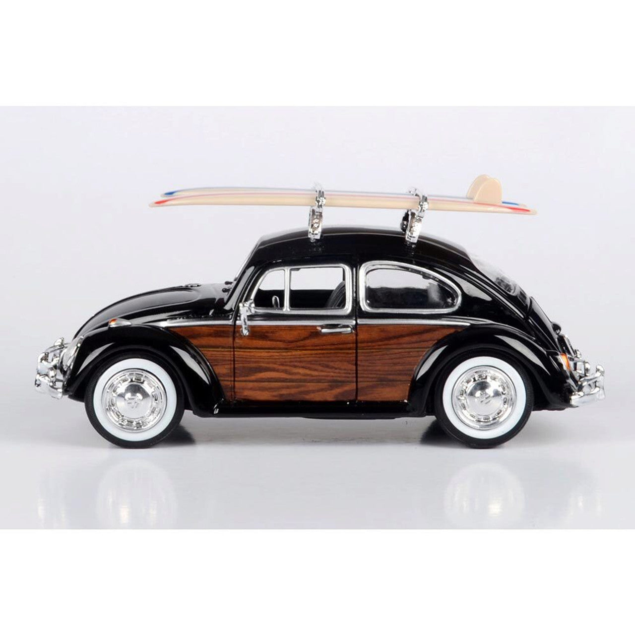 Volkswagen Beetle with Surfboard - Black 1:24 Scale Diecast Model Car by Motormax