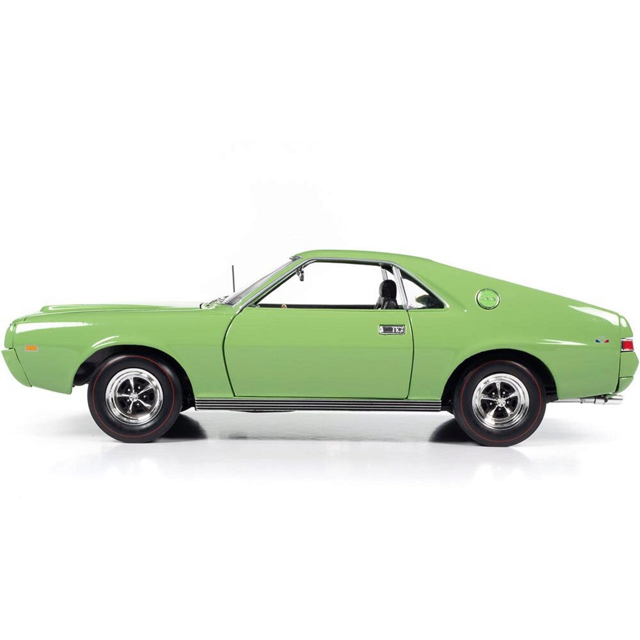 1969 AMC AMX Hardtop - Big Bad Green 1:18 Scale Diecast Model Car by American Muscle - Ertl
