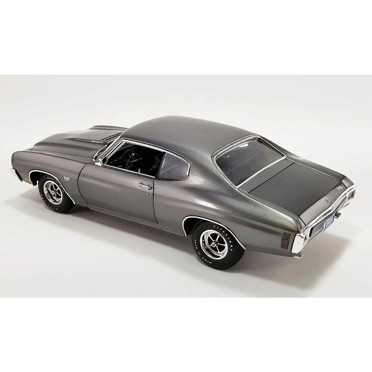 1970 Chevrolet Chevelle LS6 - Shadow Grey 1:18 Scale Diecast Model Car by Acme
