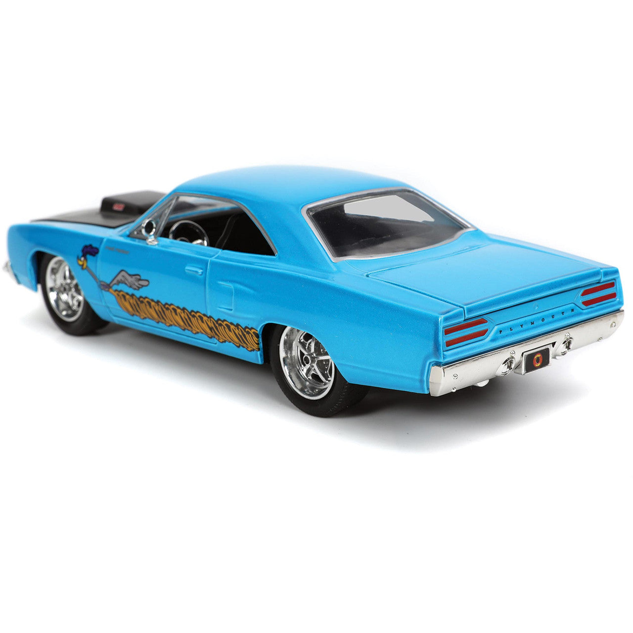 1970 Plymouth Road Runner & Wile E. Coyote Figure 1:24 Scale Diecast Model Car by Jada Toys