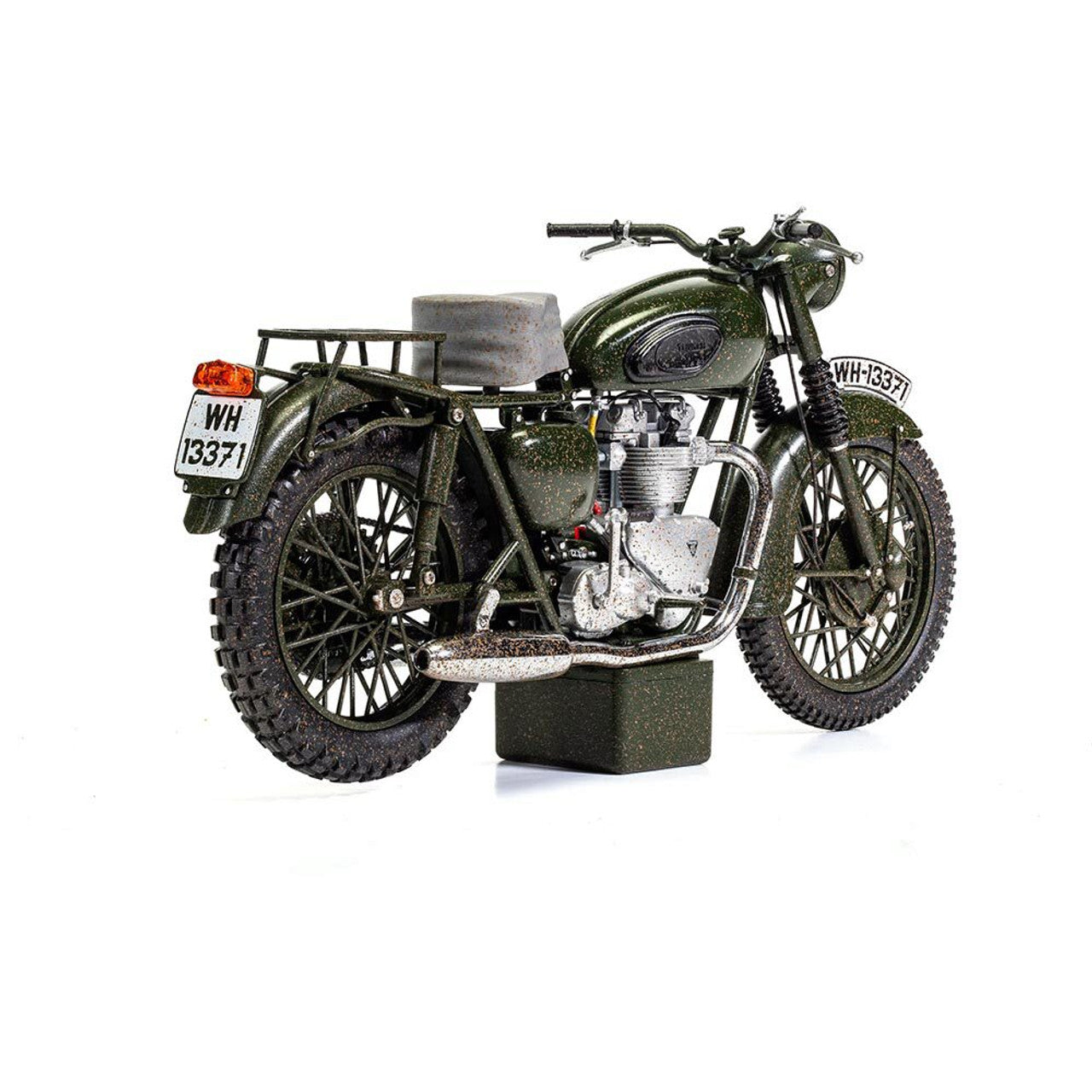 TRIUMPH TR6 TROPHY - Weathered - The Great Escape 1:12 Scale Diecast Model Motorcycle by Corgi