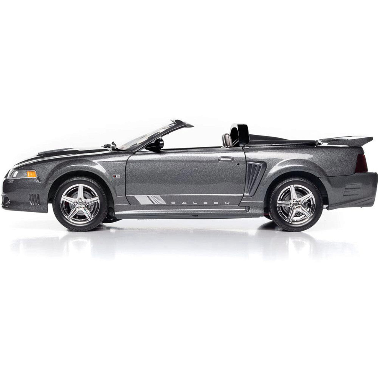 2003 Mustang Saleen S281 SC Speedster - Dark Shadow Gray 1:18 Scale Diecast Model Car by American Muscle - Ertl