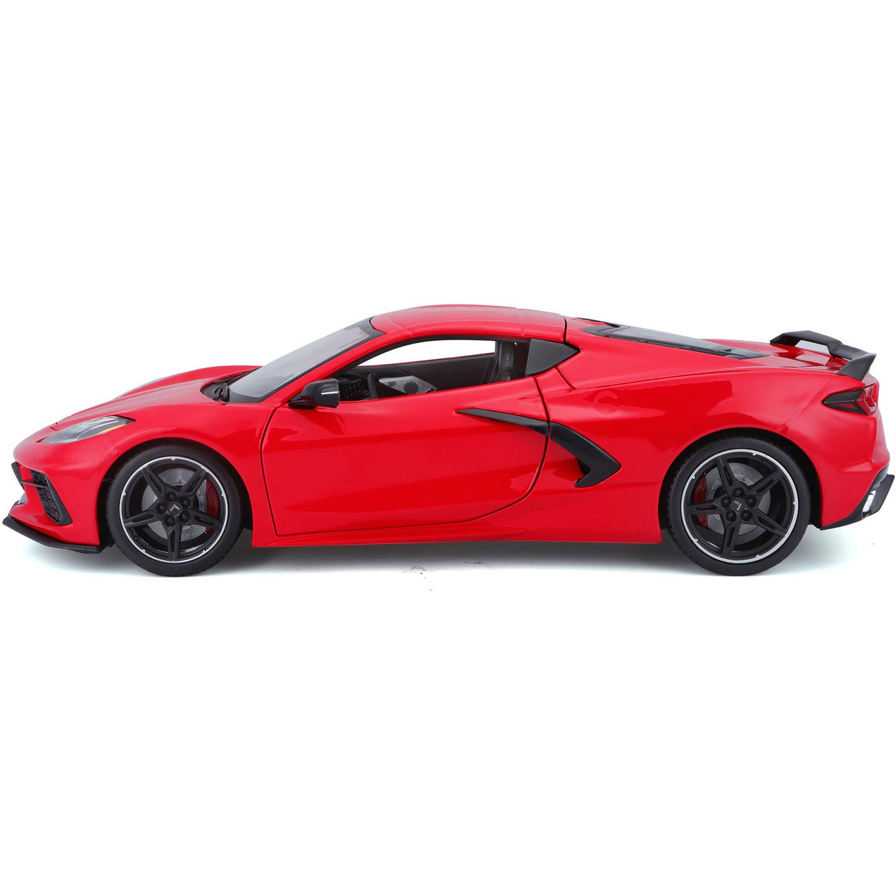 2020 Corvette Stingray C8 - Red 1:18 Scale Diecast Model Car by Maisto