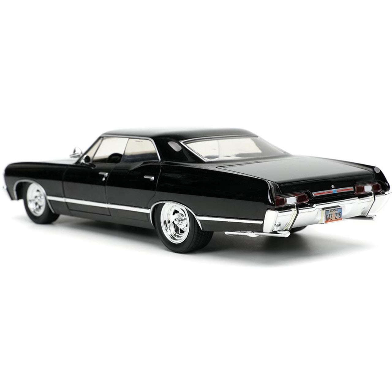 1967 Supernatural Chevy Impala SS w/Dean Winchester Figure 1:24 Scale Diecast Model Car by Jada Toys