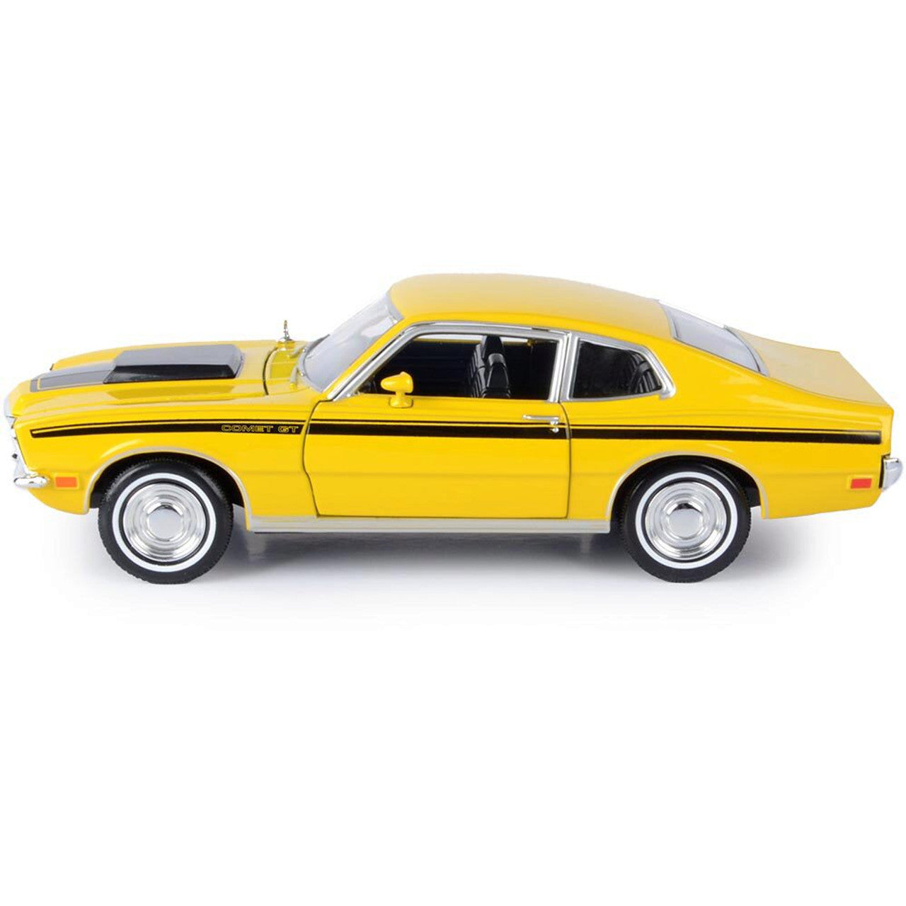 1971 Mercury Comet GT - Yellow 1:24 Scale Diecast Model Car by Motormax