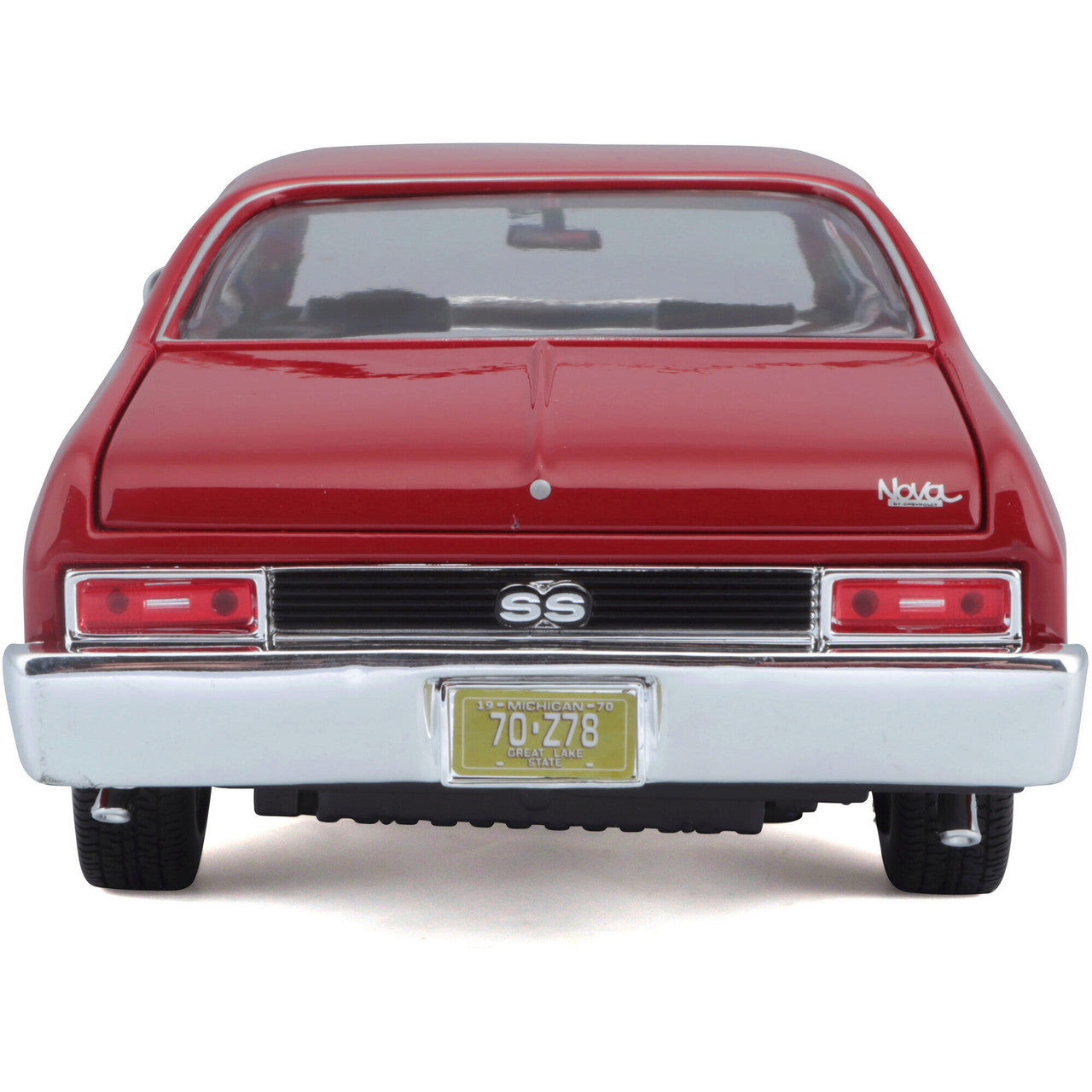 1970 Chevrolet Nova SS Coupe - Red 1:18 Scale Diecast Model Car by Maisto