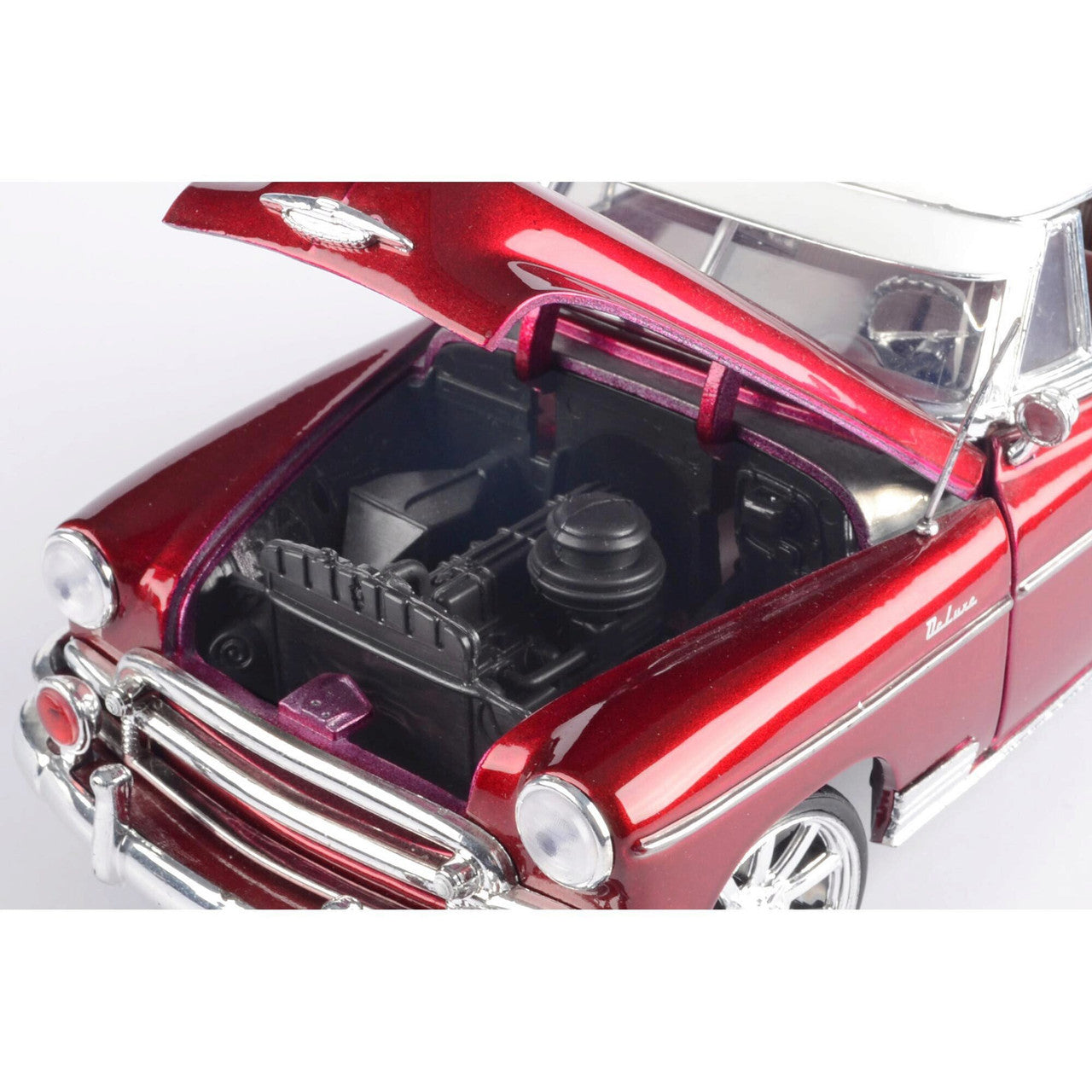 1950 Chevy Bel Air-Metallic Red w/ White Top 1:18 Scale Diecast Model Car by Motormax