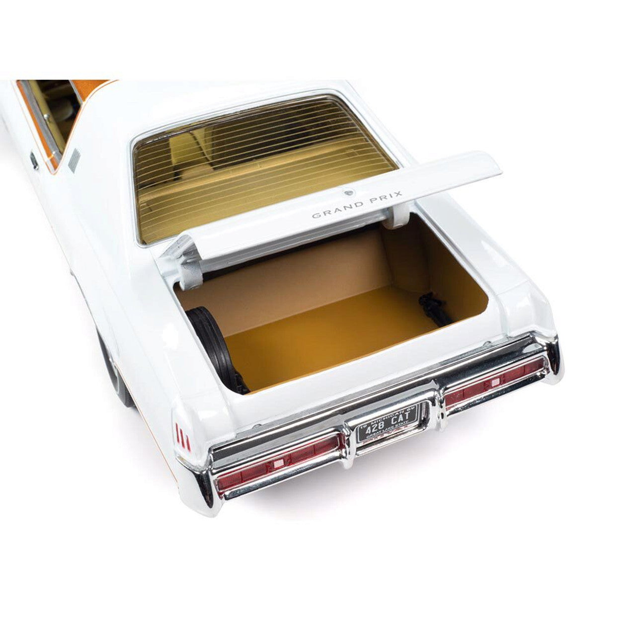 1969 Pontiac Grand Prix (Royal Bobcat) - Cameo White 1:18 Scale Diecast Model Car by American Muscle - Ertl