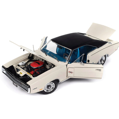 1970 Dodge Charger R/T MCACN - White 1:18 Scale Diecast Model Car by American Muscle - Ertl