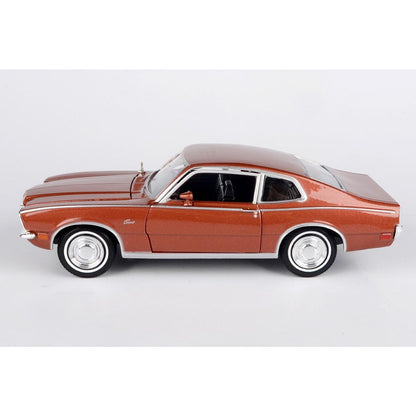 1971 Mercury Comet - Metallic Brown 1:24 Scale Diecast Model Car by Motormax