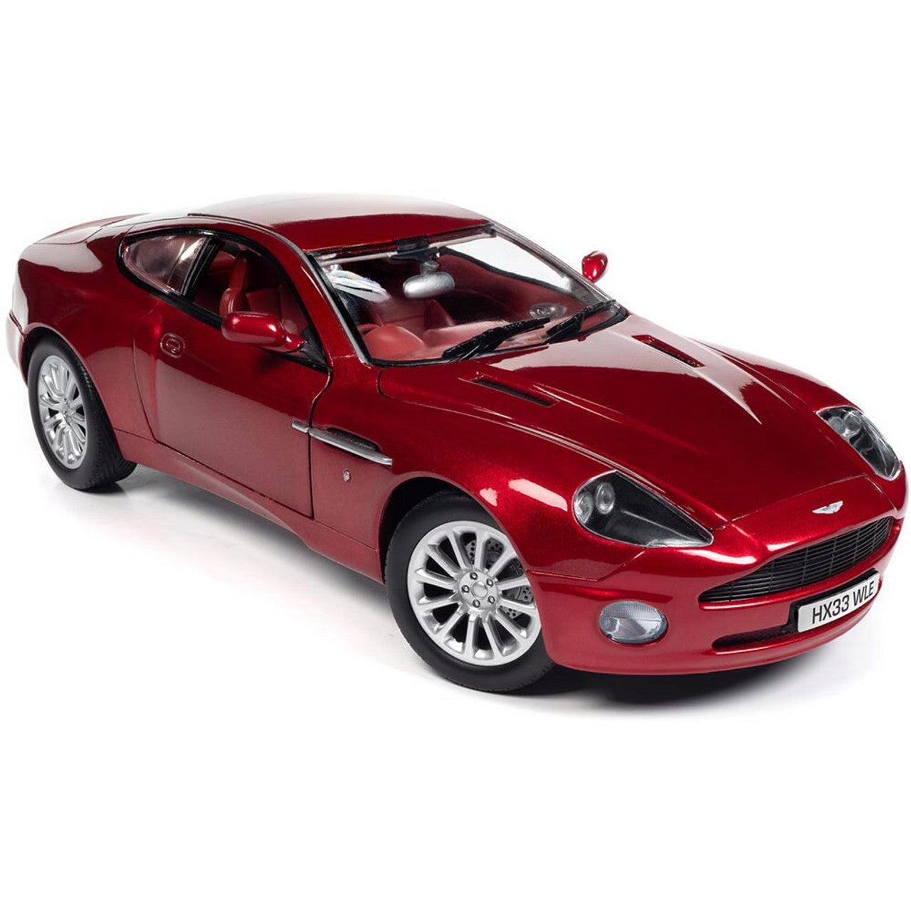 2005 Aston Martin V-12 Vanquish S 1:18 Scale Diecast Model Car by Auto World
