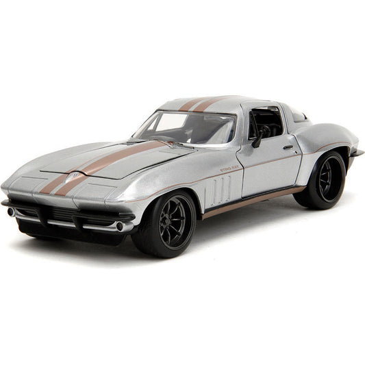 1966 Chevy Corvette 1:24 Scale Diecast Model Car by Jada Toys