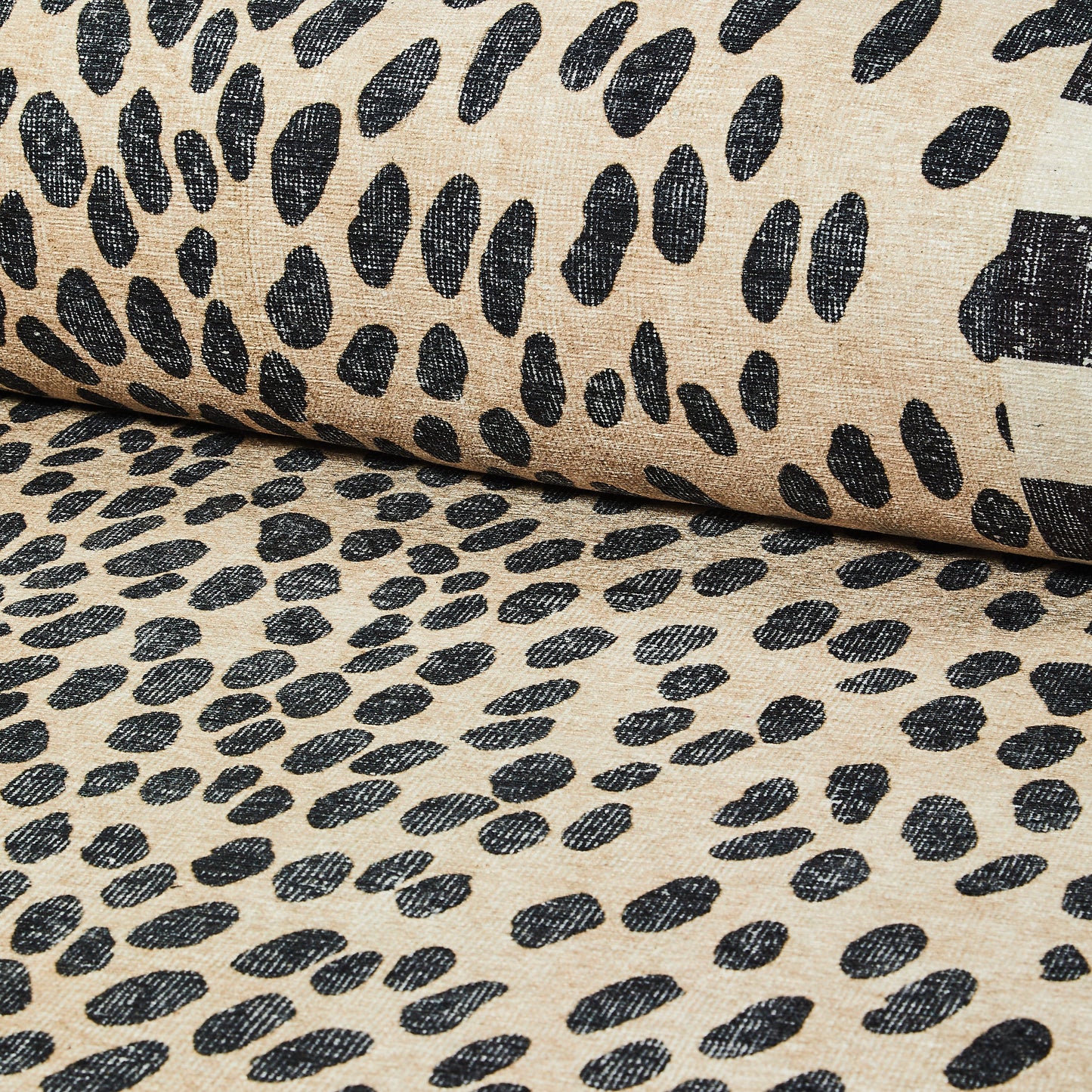 Snow Leopard 2¡¯6¡å x 10¡ä Washable Runner