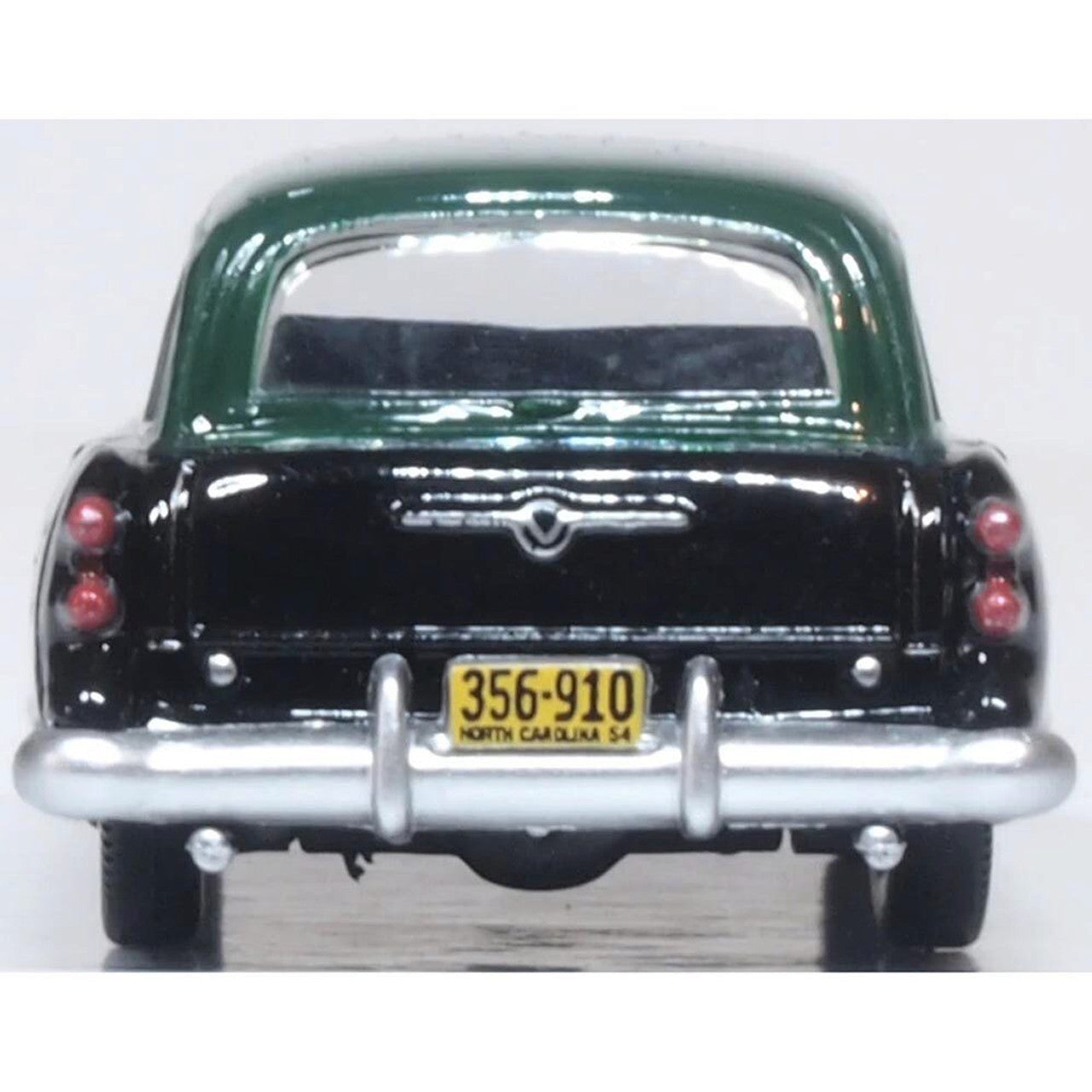 1954 Buick Century Estate Wagon - Baffin Green / Carlsbad Black 1:87 Scale Diecast Model Car by Oxford Diecast