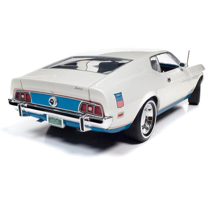 1972 Ford Mustang Fastback  (Class of 1972) 1:18 Scale Diecast Model Car by American Muscle - Ertl