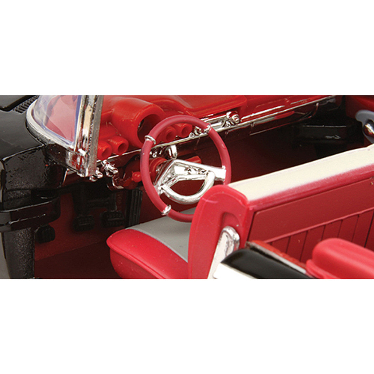 1960 Chevy Impala Convertible - Black 1:18 Scale Diecast Model by Motormax