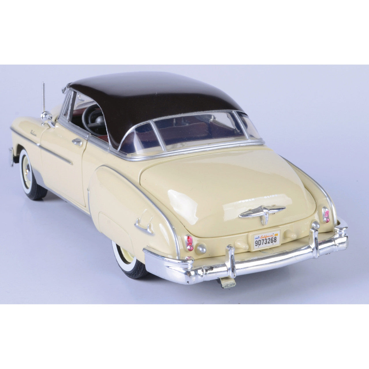 1950 Chevy Bel Air - Yellow 1:24 Scale Diecast Model Car by Motormax
