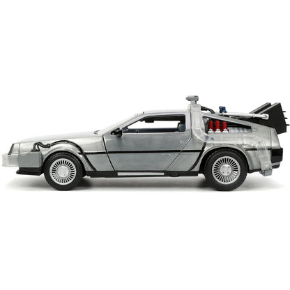 Back to the Future Part 1 DeLorean Time Machine 1:24 Scale Diecast Model Car by Jada Toys