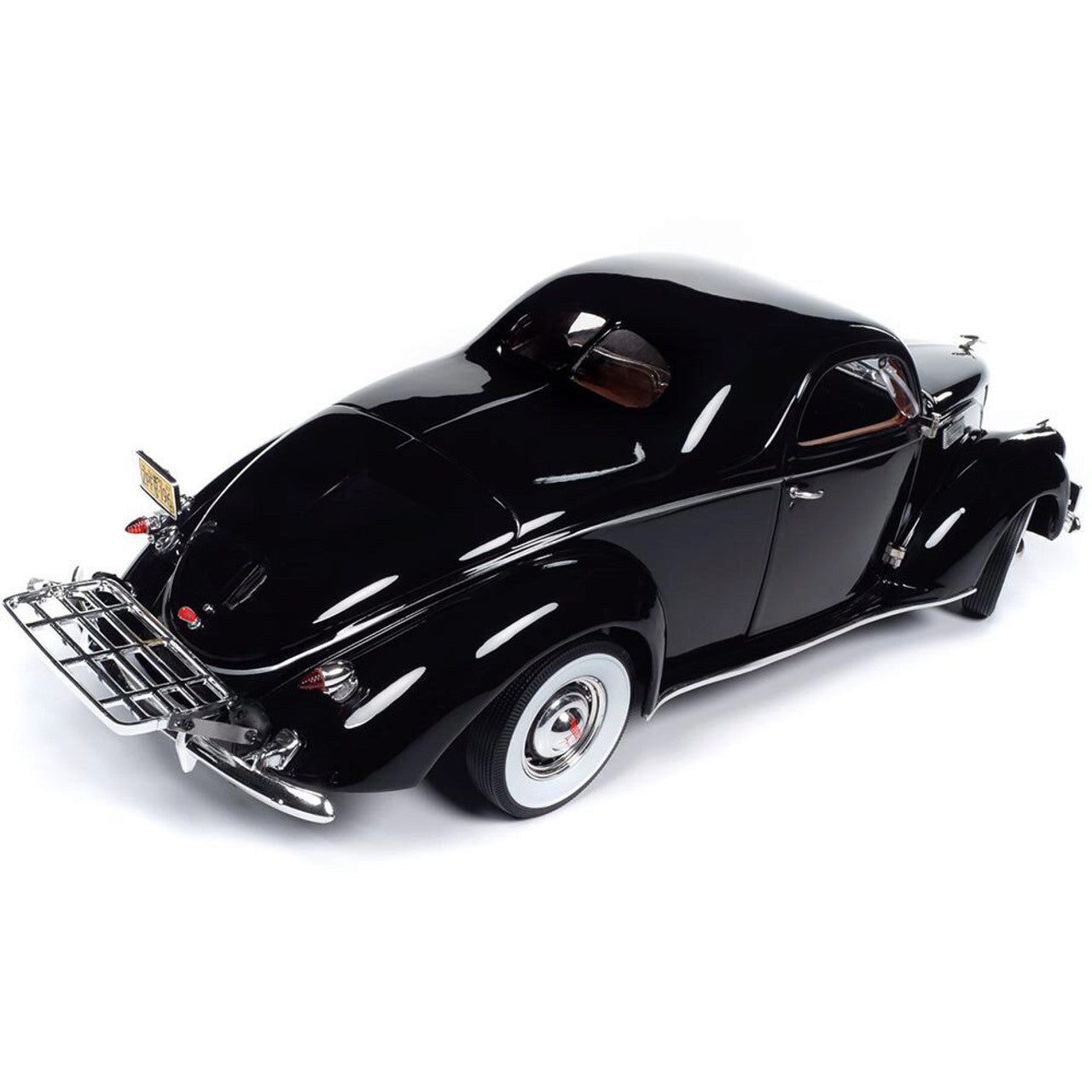 1937 Lincoln Zephyr 1:18 Scale Diecast Model Car by Auto World