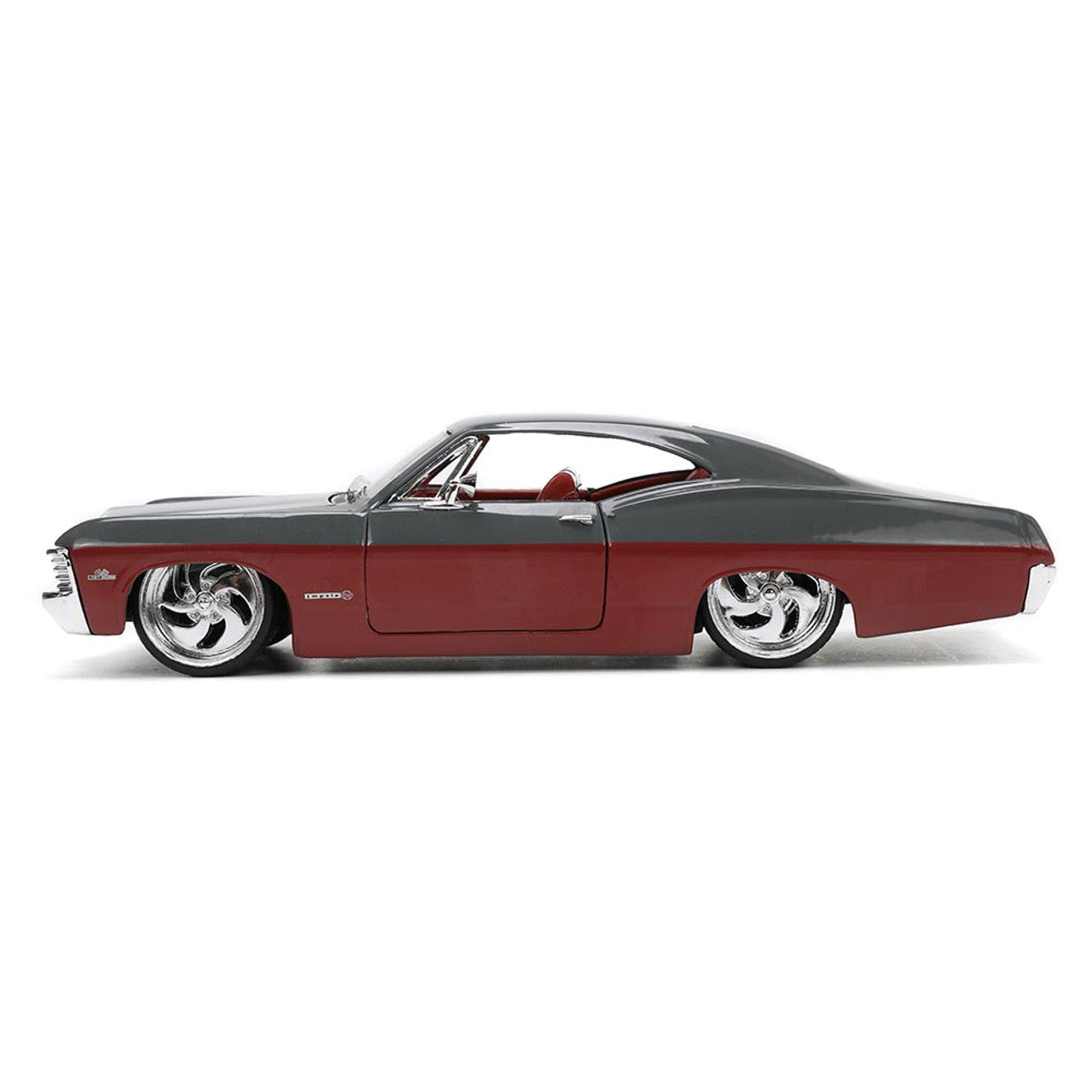 1967 Chevy Impala 2-Door BTM 1:24 Scale Diecast Model Car by Jada Toys