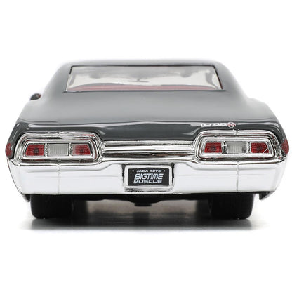 1967 Chevy Impala 2-Door BTM 1:24 Scale Diecast Model Car by Jada Toys