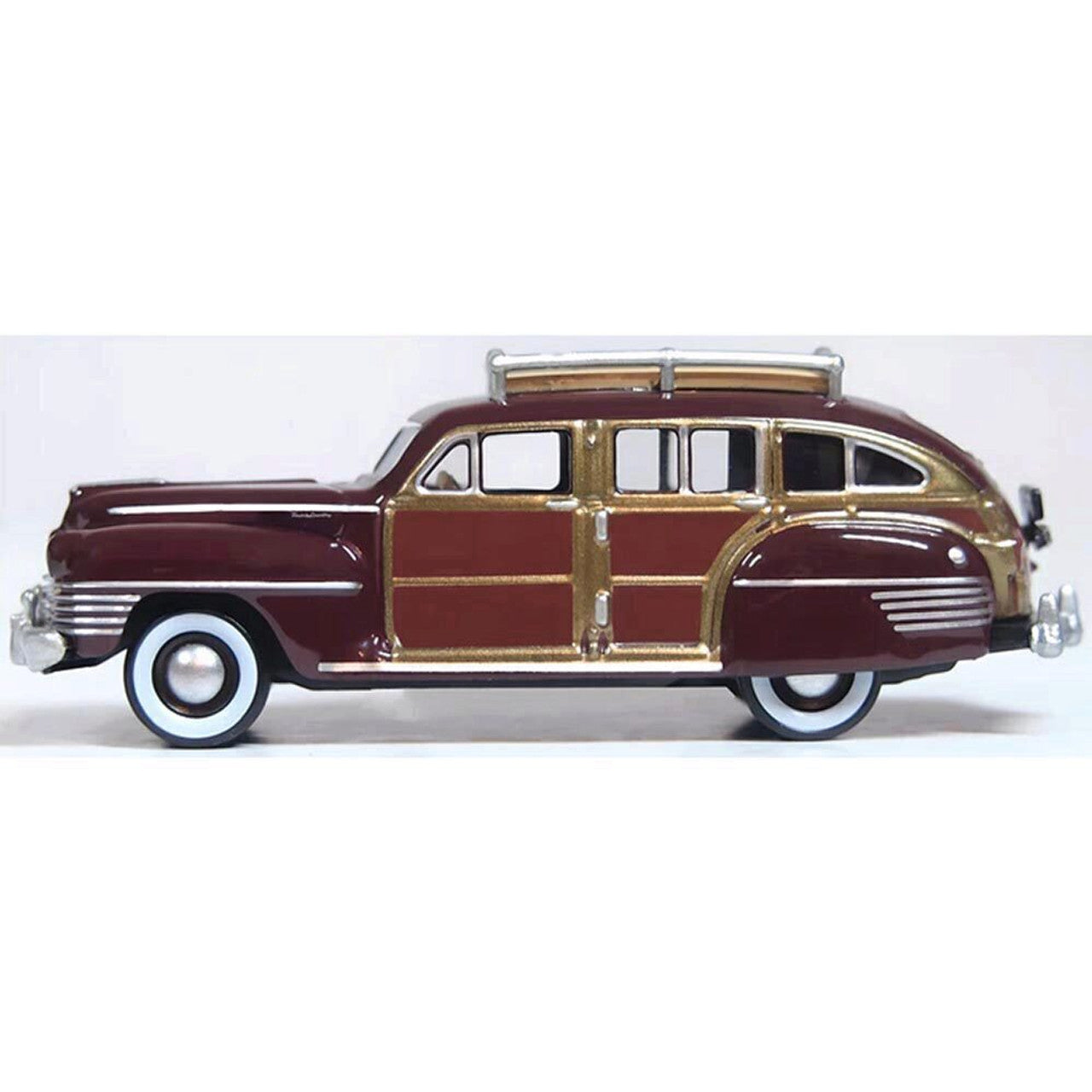 1942 Chrysler Town & Country Woody - Regal Maroon 1:87 Scale  by Oxford Diecast