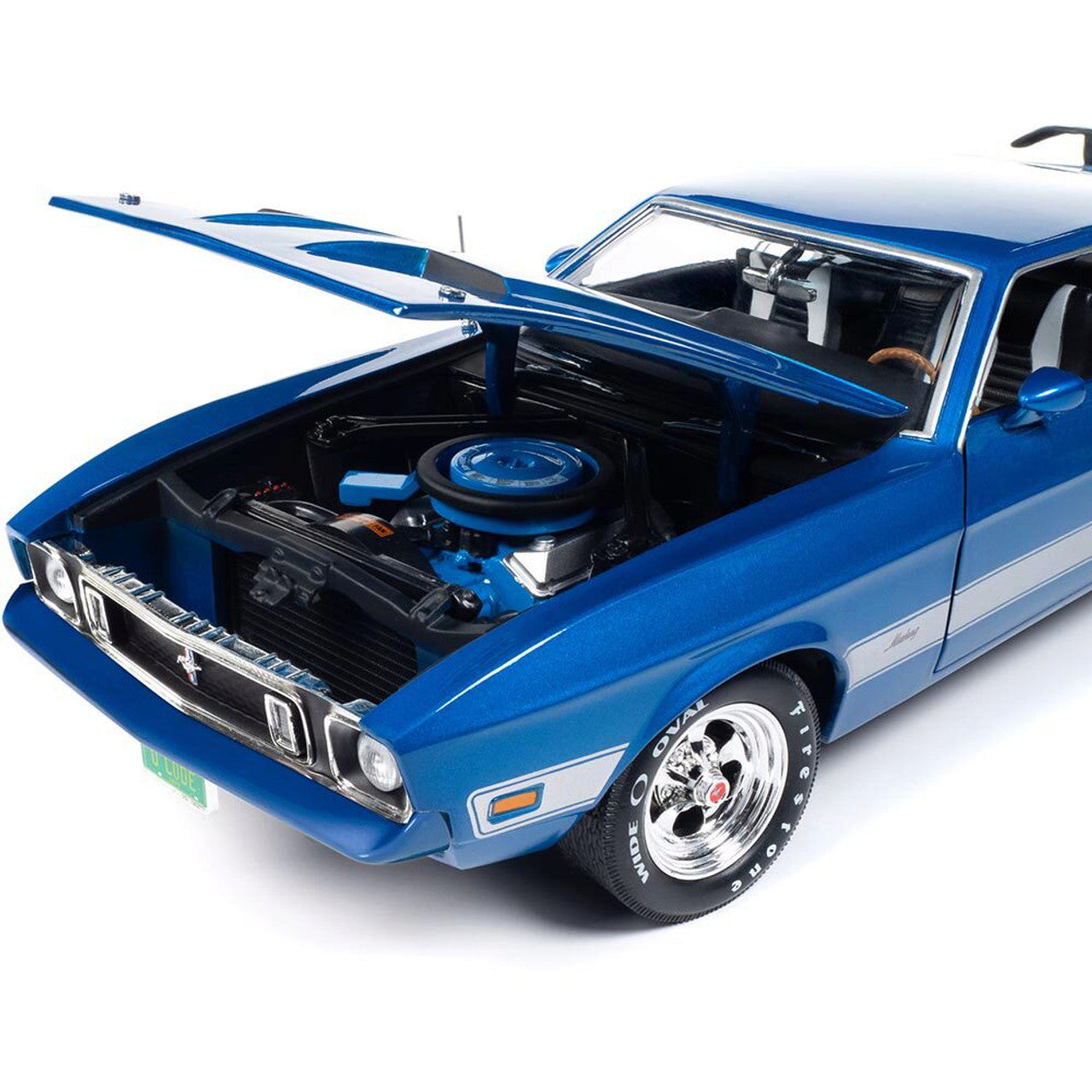 1973 Ford Mustang Mach 1 (Class of 1973) - Blue Glow 1:18 Scale Diecast Model Car by American Muscle - Ertl