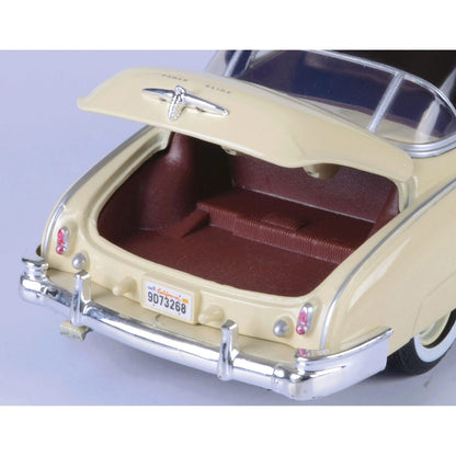 1950 Chevy Bel Air - Yellow 1:24 Scale Diecast Model Car by Motormax