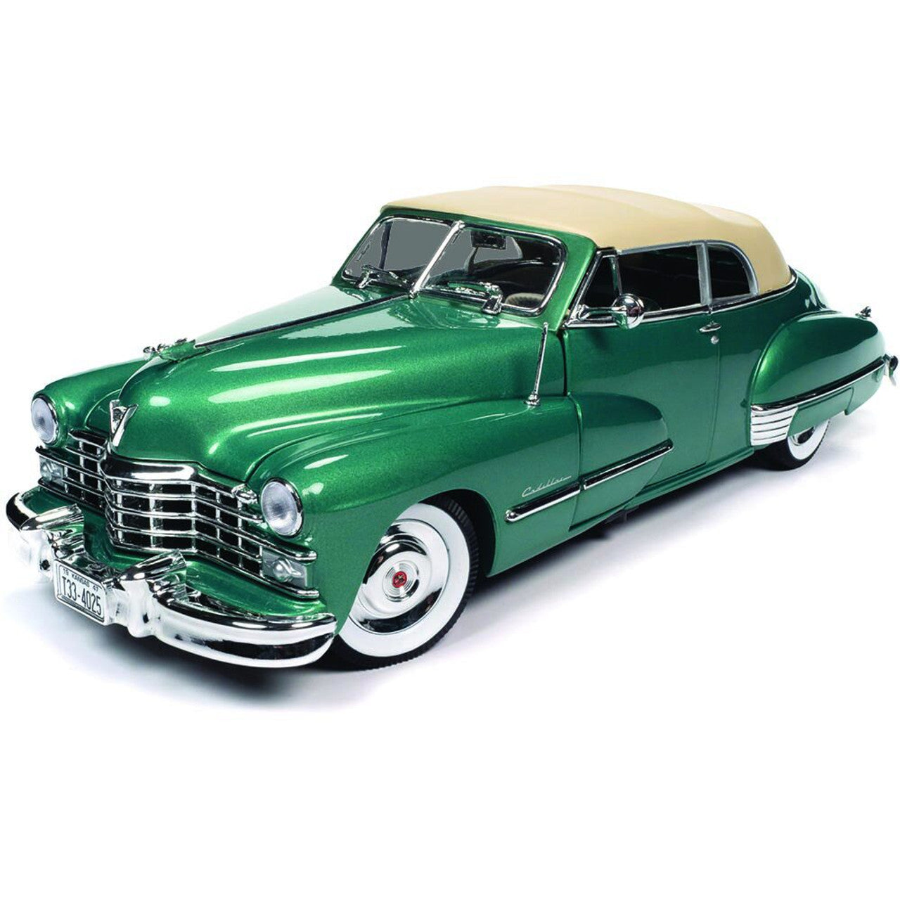 1947 Cadillac Series 62 Cabriolet - Ardsley Green 1:18 Scale Diecast Model Car by Auto World