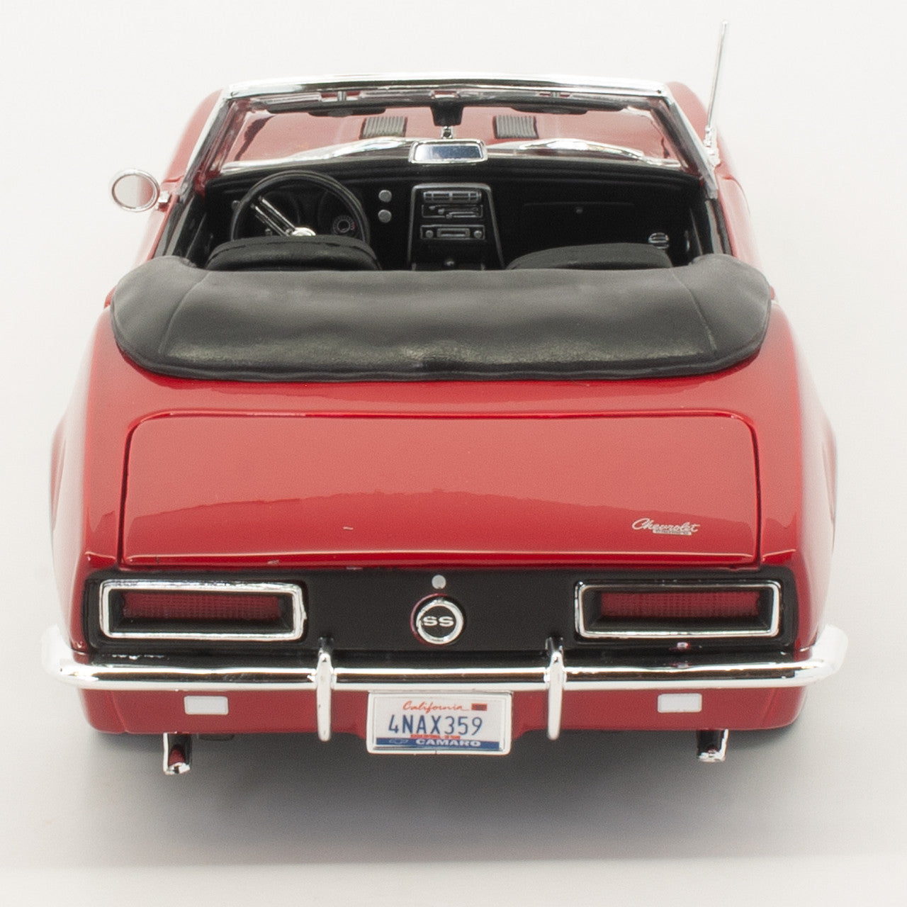 1967 Chevrolet Camaro SS 396 Conv 1:18 Scale Diecast Model Car by Maisto