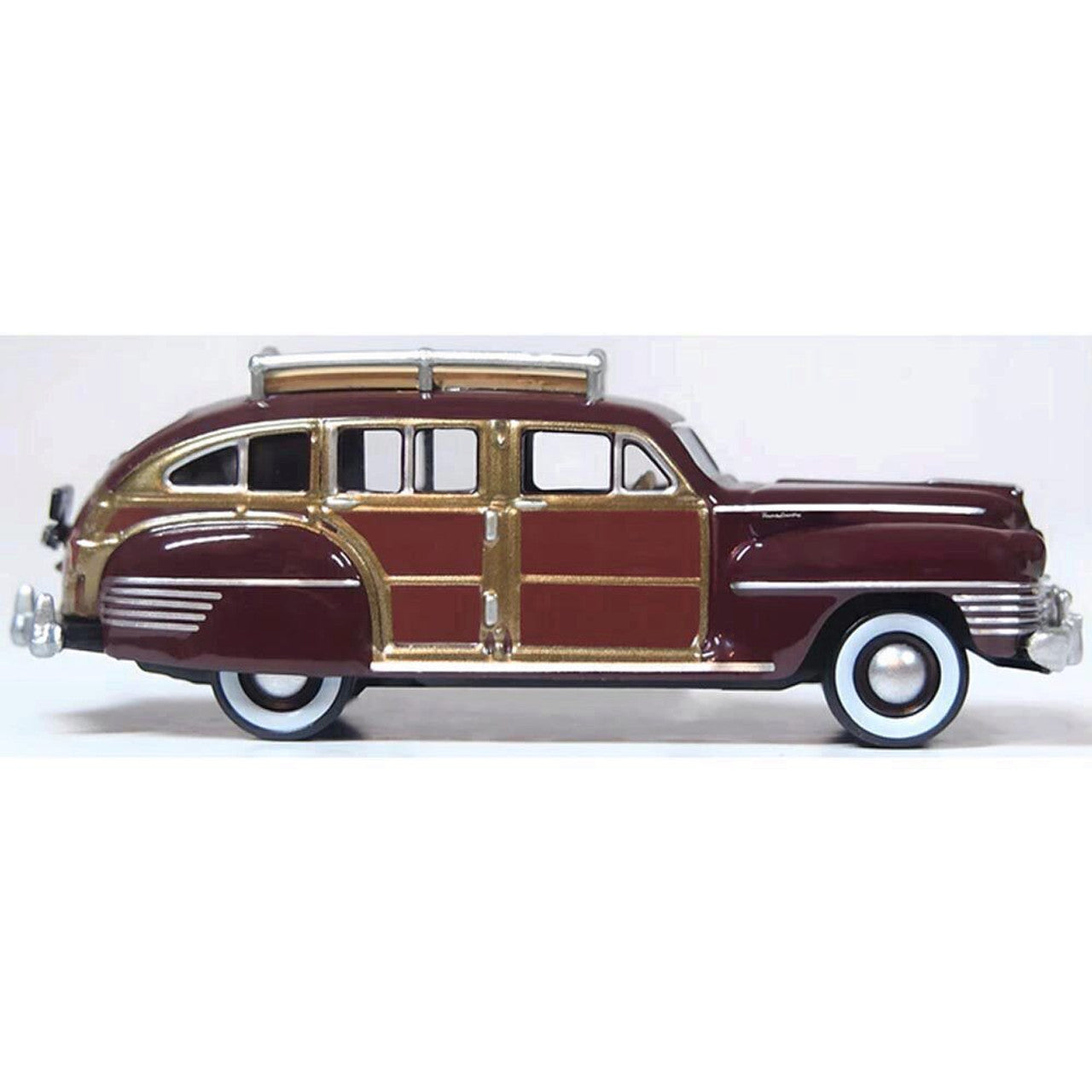 1942 Chrysler Town & Country Woody - Regal Maroon 1:87 Scale  by Oxford Diecast