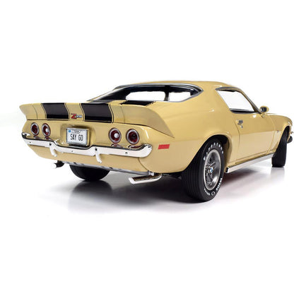 1972 Chevrolet Camaro Z/28 RS - Cream Yellow 1:18 Scale Diecast Model Car by American Muscle - Ertl