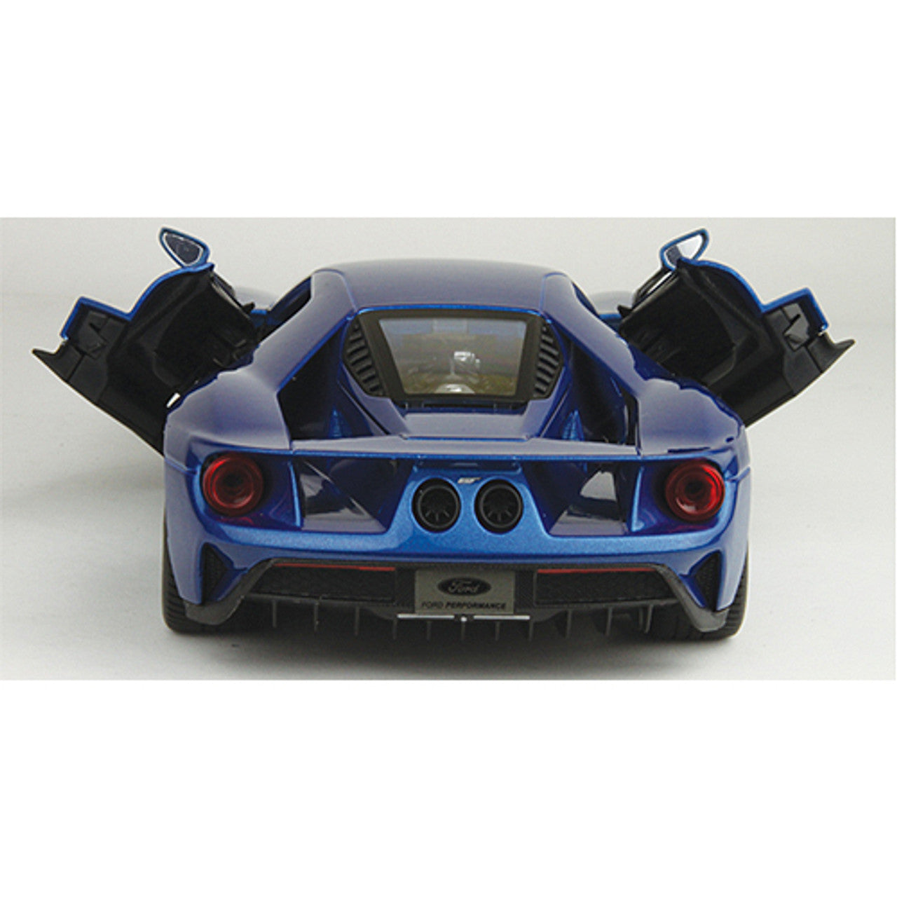 2017 Ford GT - blue 1:18 Scale Diecast Model by Maisto