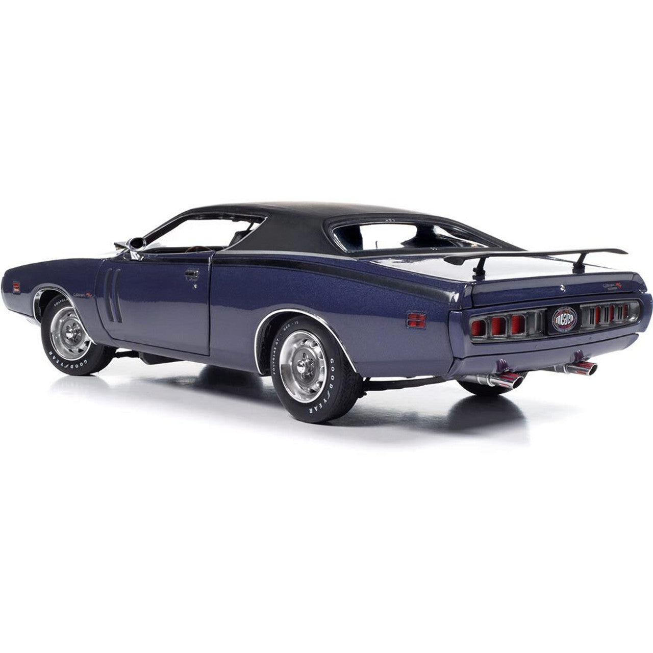 1971 Dodge Charger R/T MCACN 1:18 Scale Diecast Model Car by American Muscle - Ertl
