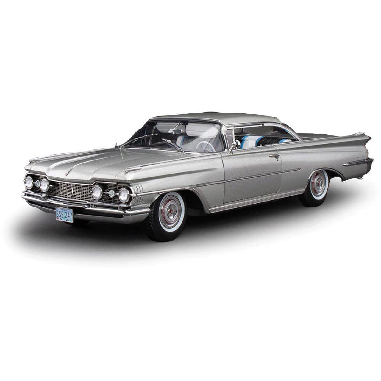 1959 Oldsmobile 98 Hardtop - Silver Mist  1:18 Scale Diecast Model by Sunstar